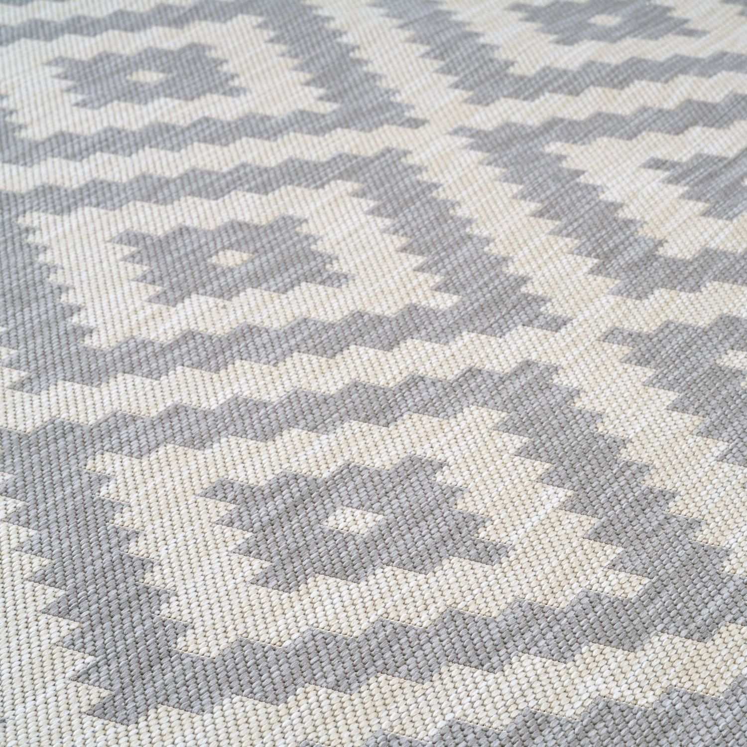 Ecology Outdoor Rug | Grey Diamond Flatweave | Weatherproof Polypropylene