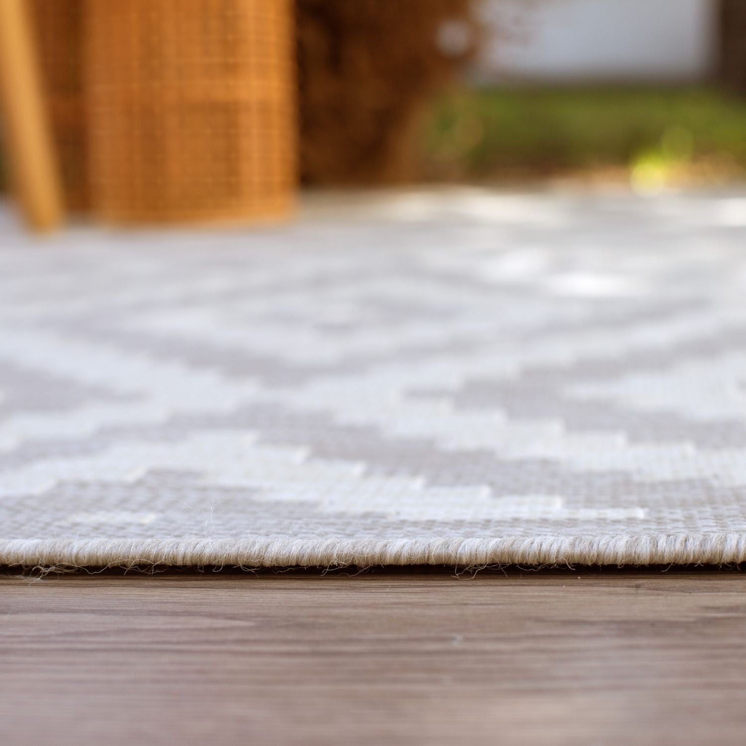 Ecology Outdoor Rug | Grey Diamond Flatweave | Weatherproof Polypropylene