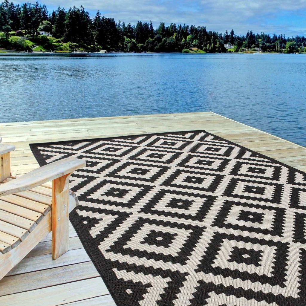 Ecology Outdoor Rug | Black Diamond Flatweave | Weatherproof Polypropylene