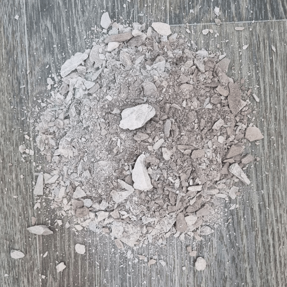 Welsh Plum Slate Chippings | 10mm-to-Dust Crushed Slate for Paths