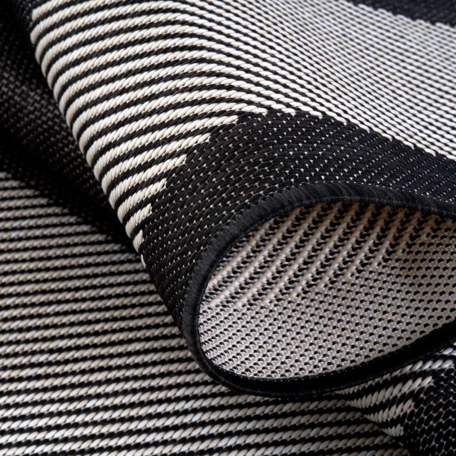 Ecology Outdoor Rug | Black Bordered Flatweave | Weatherproof Polypropylene
