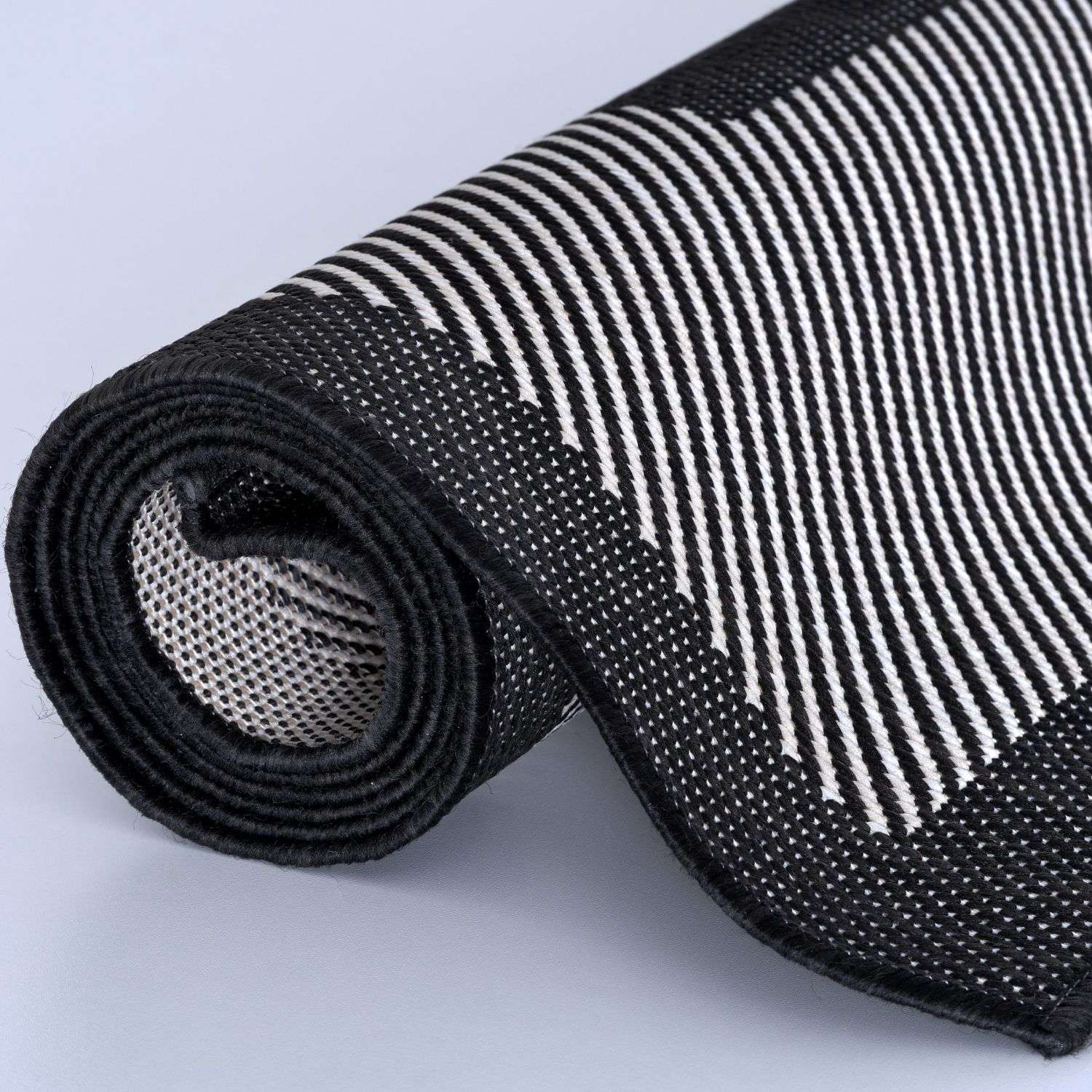 Ecology Outdoor Rug | Black Bordered Flatweave | Weatherproof Polypropylene