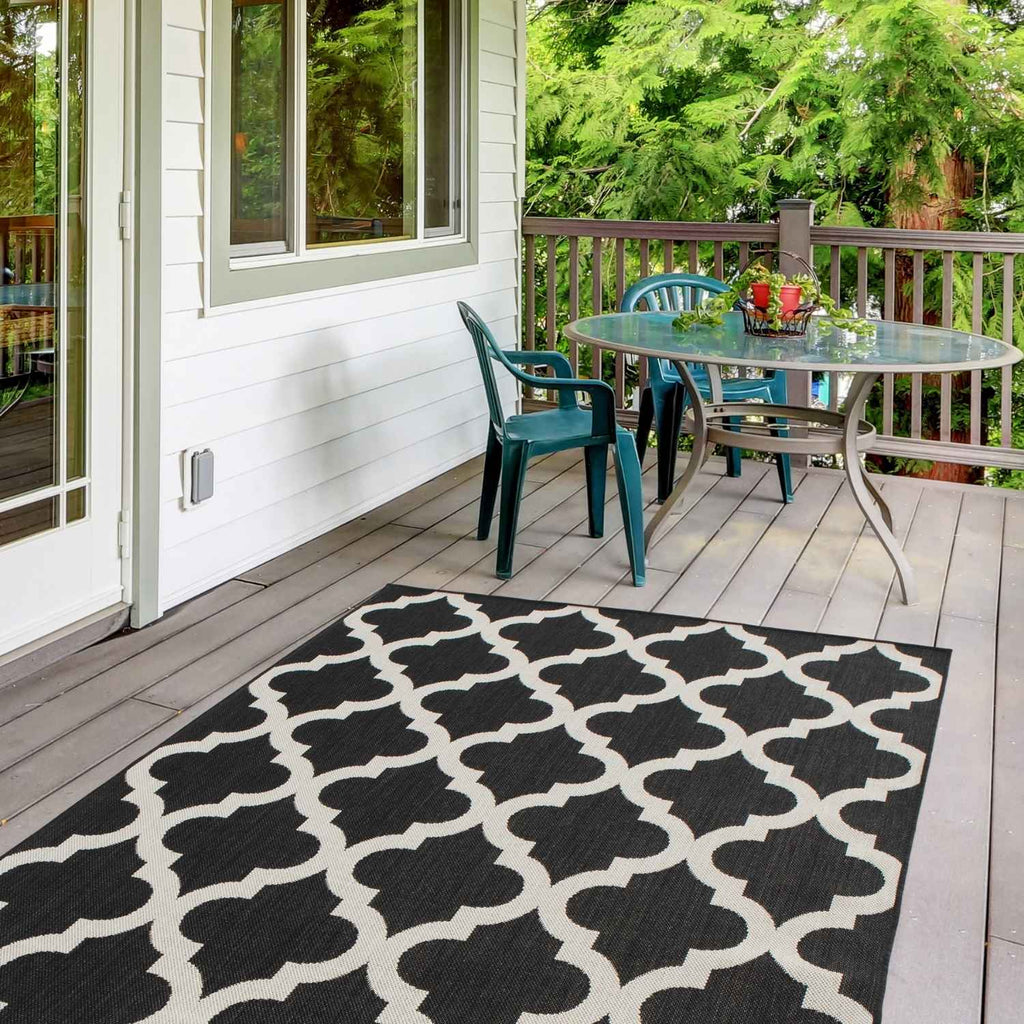 Ecology Outdoor Rug | Black Moroccan Trellis Flatweave | Weatherproof Polypropylene