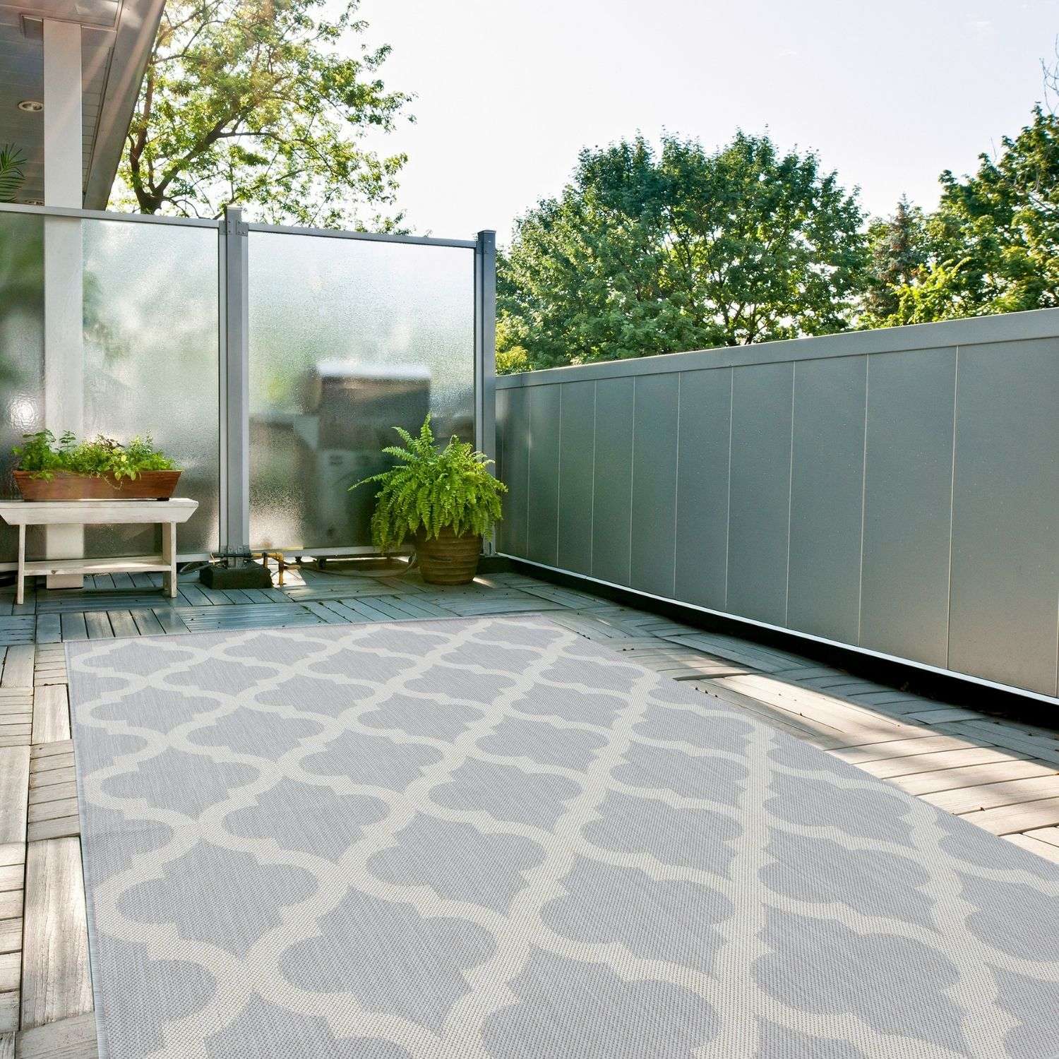 Ecology Outdoor Rug | Grey Moroccan Trellis Flatweave | Weatherproof Polypropylene