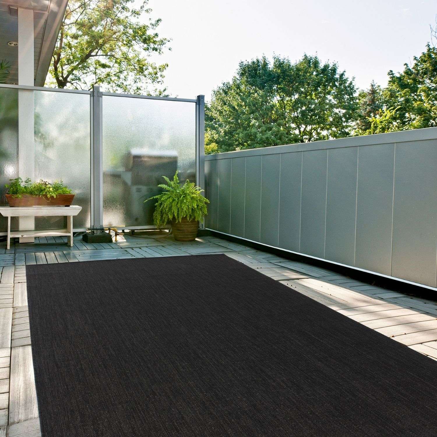 Ecology Outdoor Rug | Plain Black Flatweave | Weatherproof Polypropylene