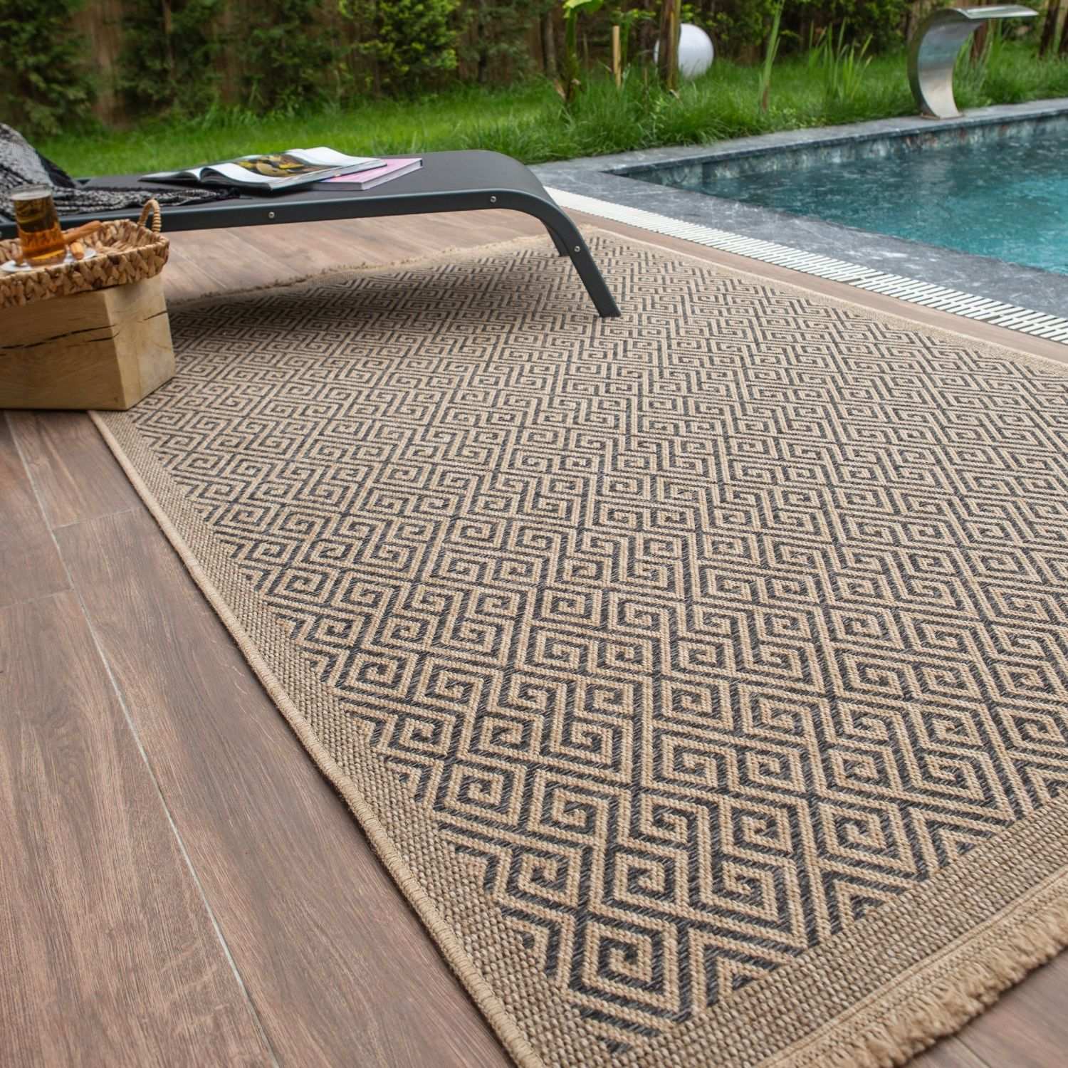 Nature Outdoor Rug | Dark Grey Greek Key Flatweave | OEKO-TEX Certified