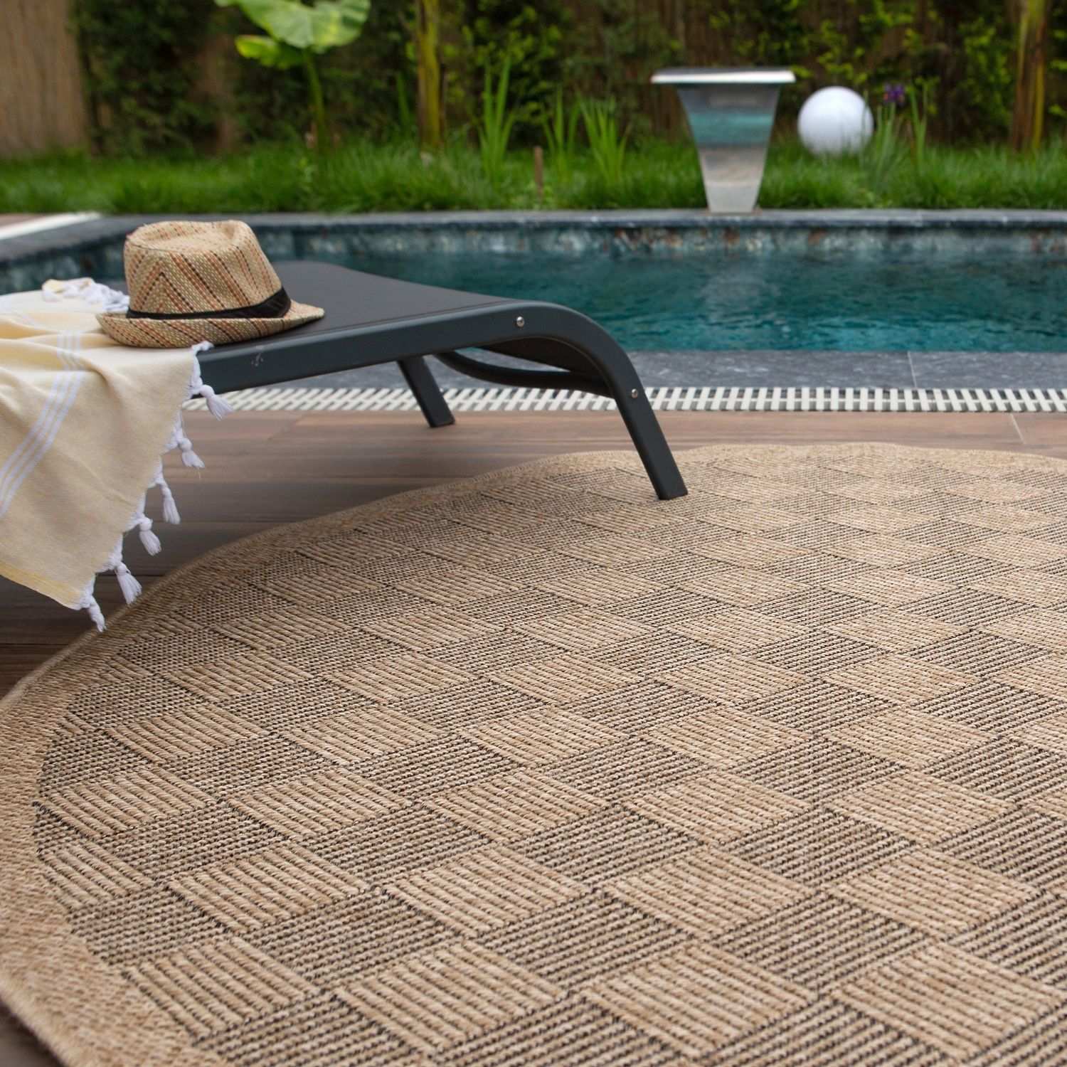 Nature Outdoor Rug | Dark Grey Fringed Geometric Flatweave | OEKO-TEX Certified