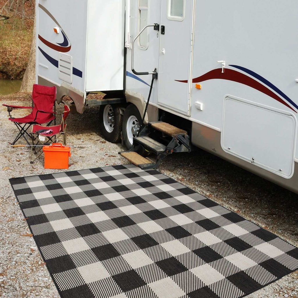 Ecology Outdoor Rug | Black Geometric Flatweave | Odour Resistant Polypropylene
