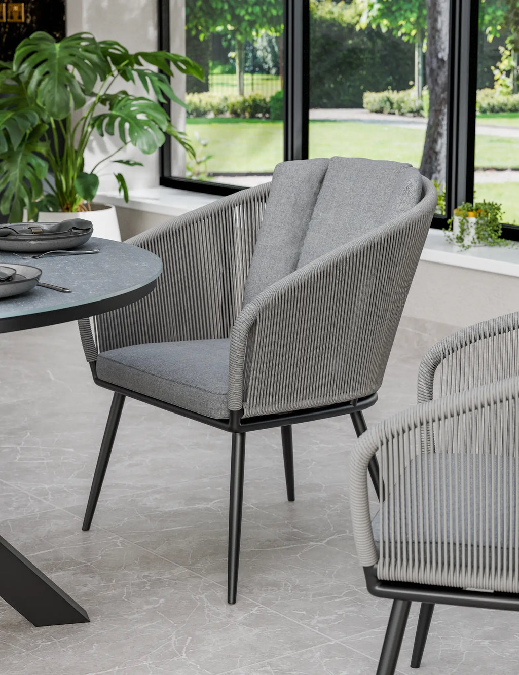 Royalcraft Aspen 4 Seater Round Ceramic Glass Garden Dining Set with Rope Chairs | 120cm