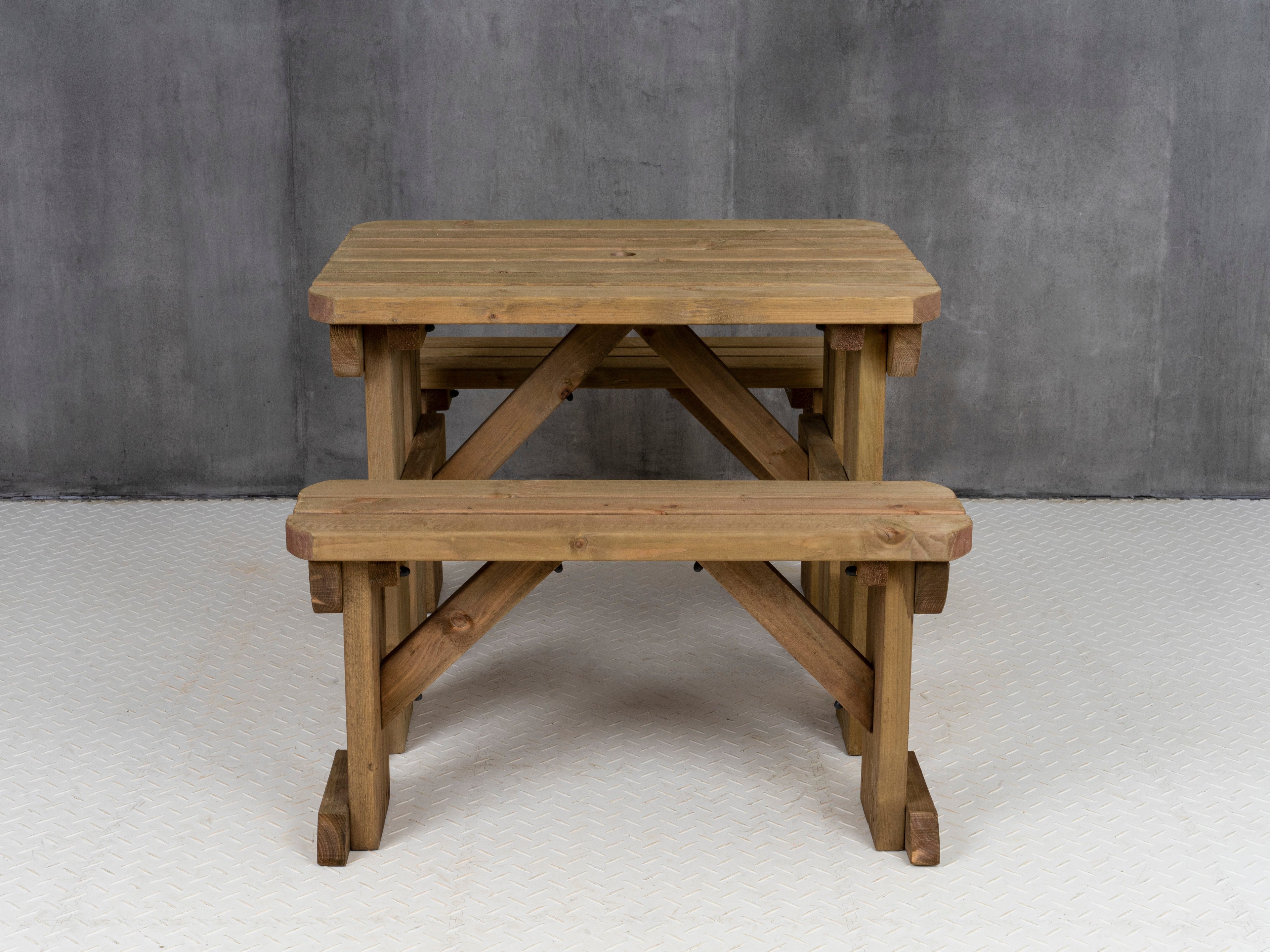 Aspen Rounded Picnic Table and Benches Set - Rustic Finish