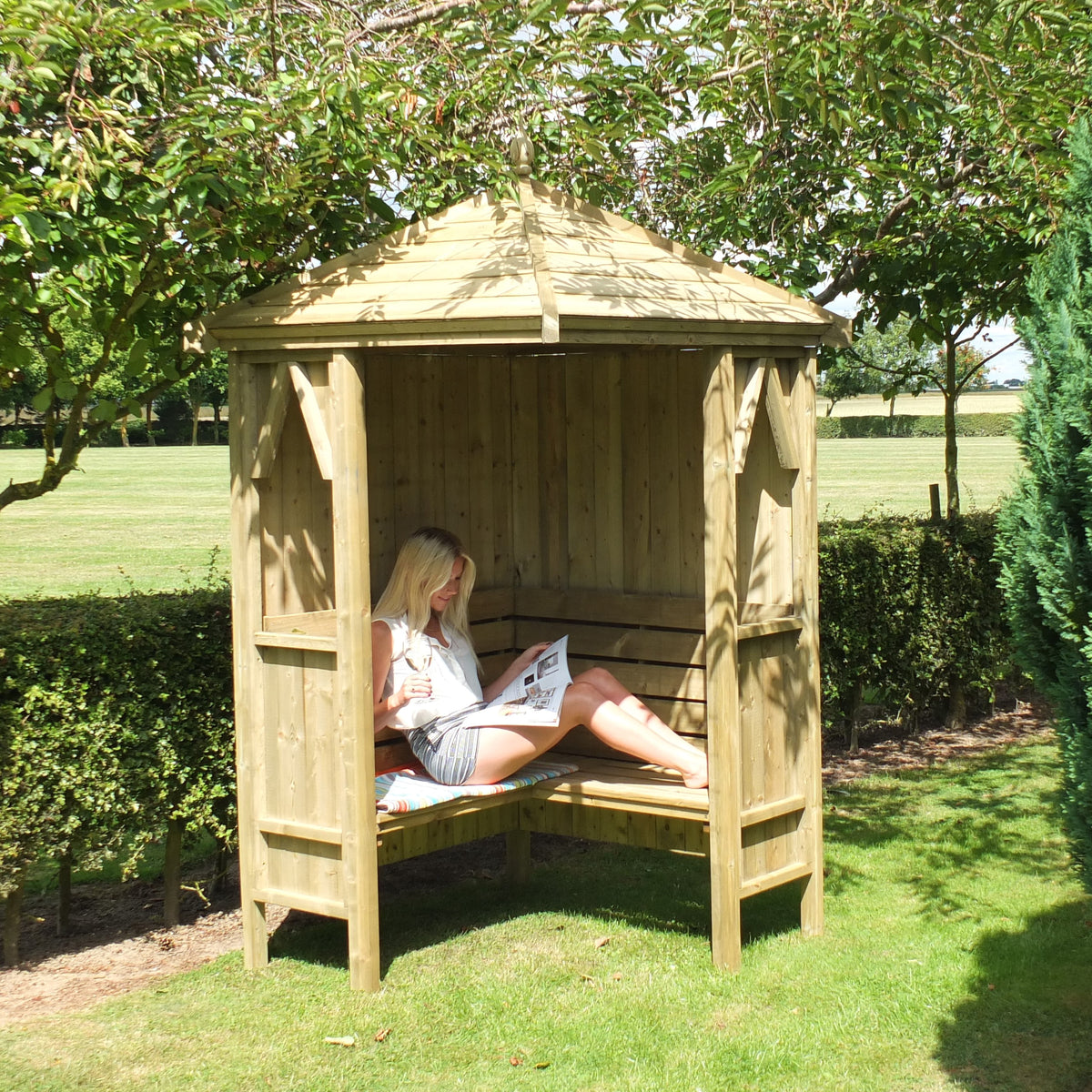 Honeysuckle Corner Arbour | 4x4 Pressure Treated Timber Corner Arbour