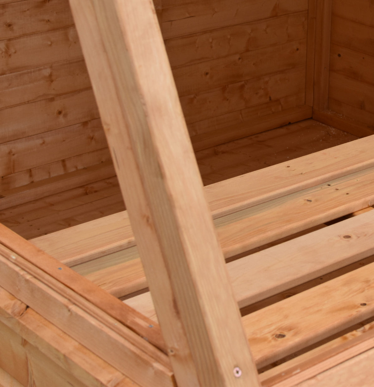 Iceni Potting Shed Style A Loglap | Shire 8x6 and 8x8 Timber Potting Shed with Bench