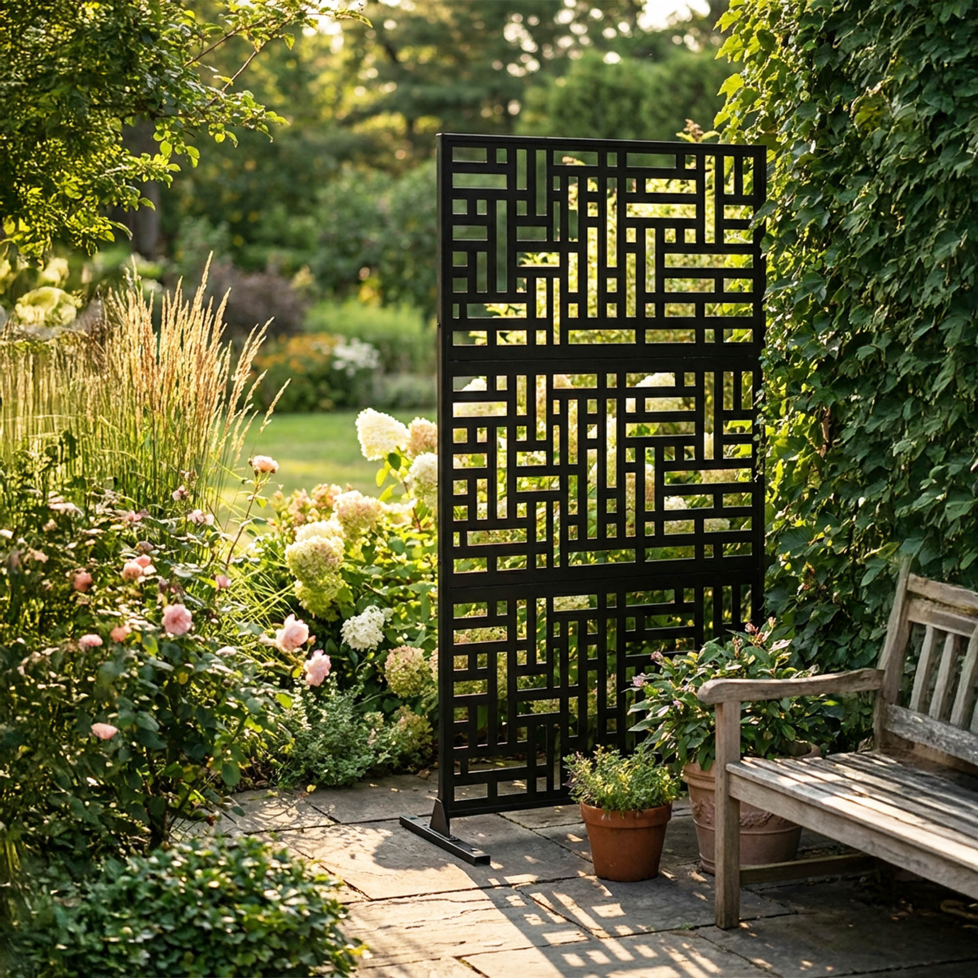 Metal Indoor and Outdoor Privacy Screen 90cm x 180cm in Maze design