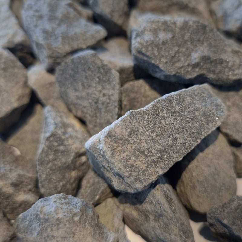 Black Diamond Gravel | 20mm Black Basalt Chippings