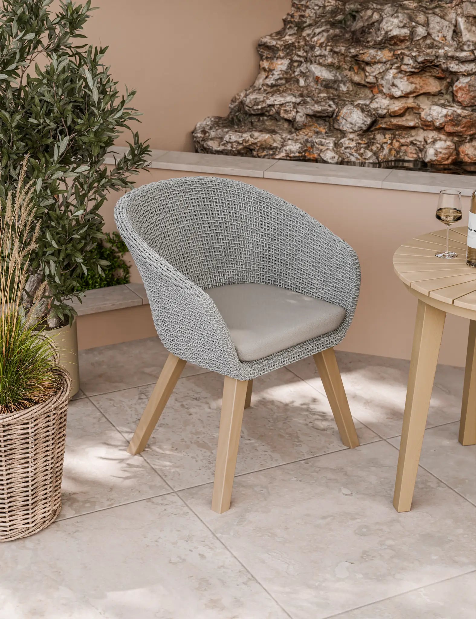 Royalcraft Roma 2 Seater Round Garden Bistro Set with Sol Rope Chairs | 80cm | FSC Acacia