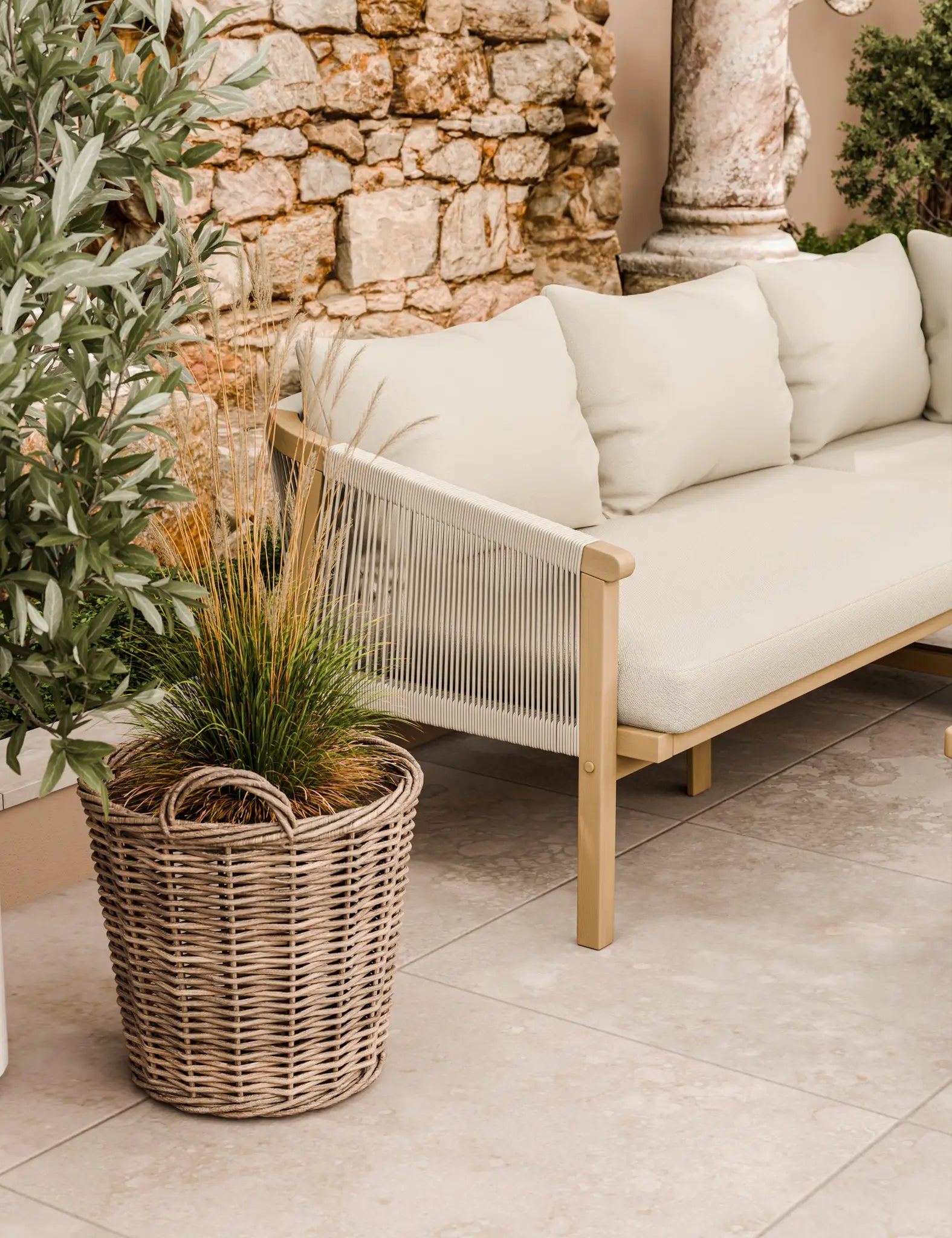 Royalcraft Roma 5 Seater Corner Garden Lounge Set with Coffee Table | FSC Acacia