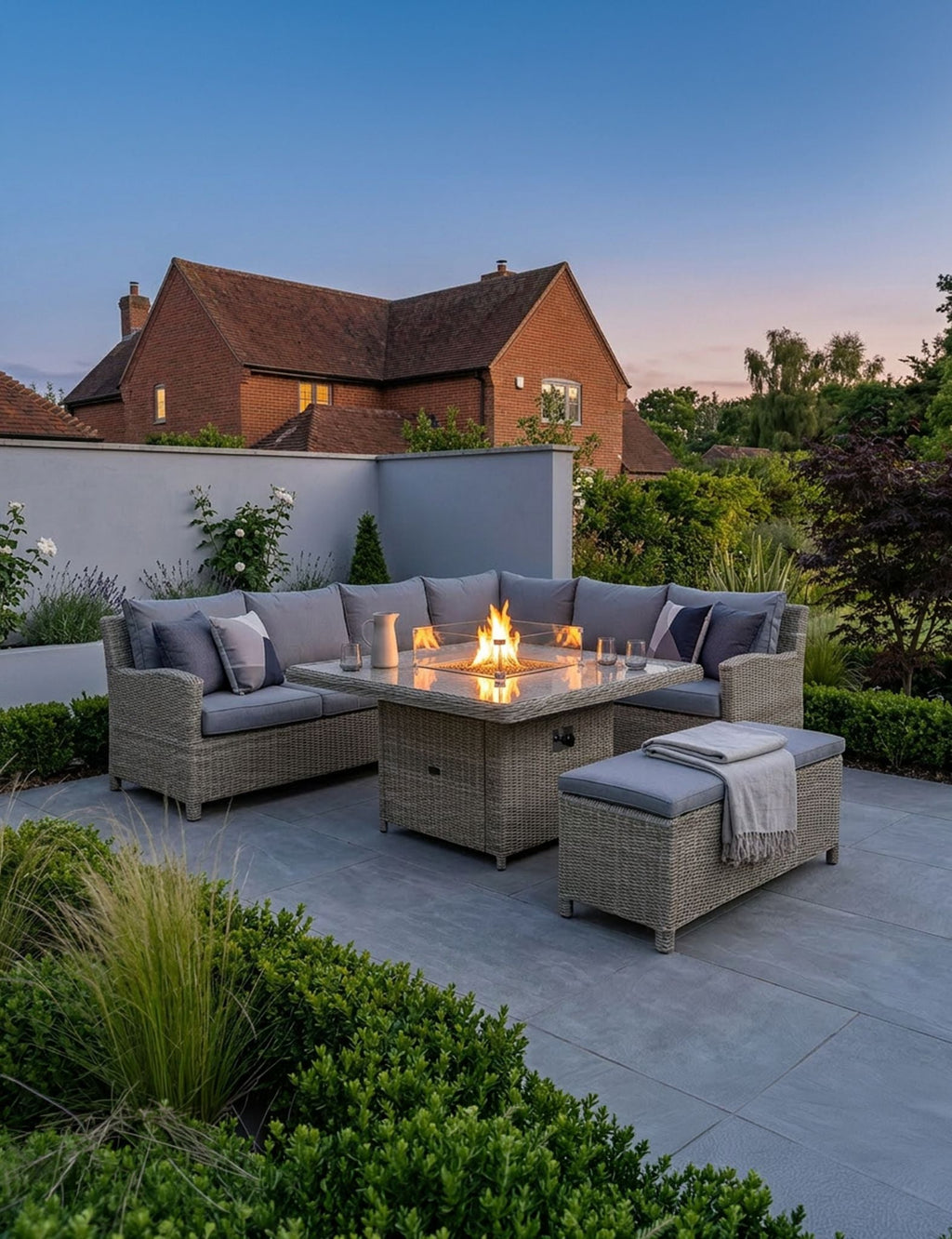 Royalcraft Wentworth 8 Seater Modular Corner Garden Dining Set with Fire Pit Table in rattan