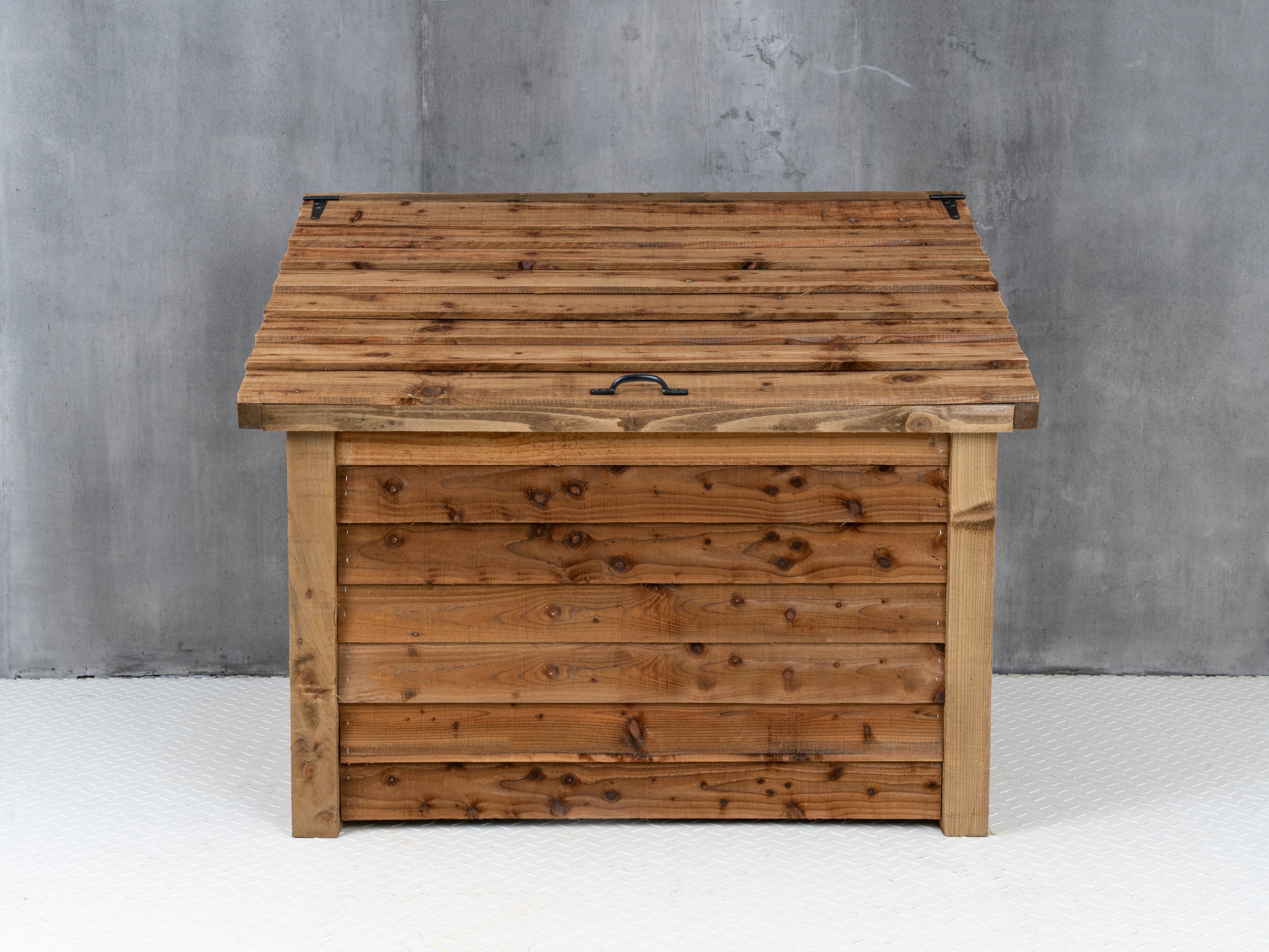 Wooden Log Chest Storage | Featheredge Firewood Store with Lid | Brown