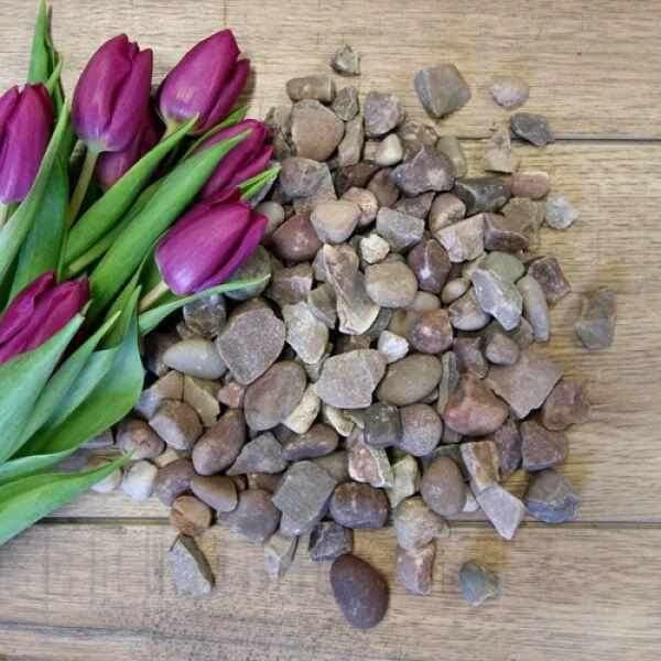 Staffordshire Pink Gravel | 10mm or 20mm Rounded Pink Gravel