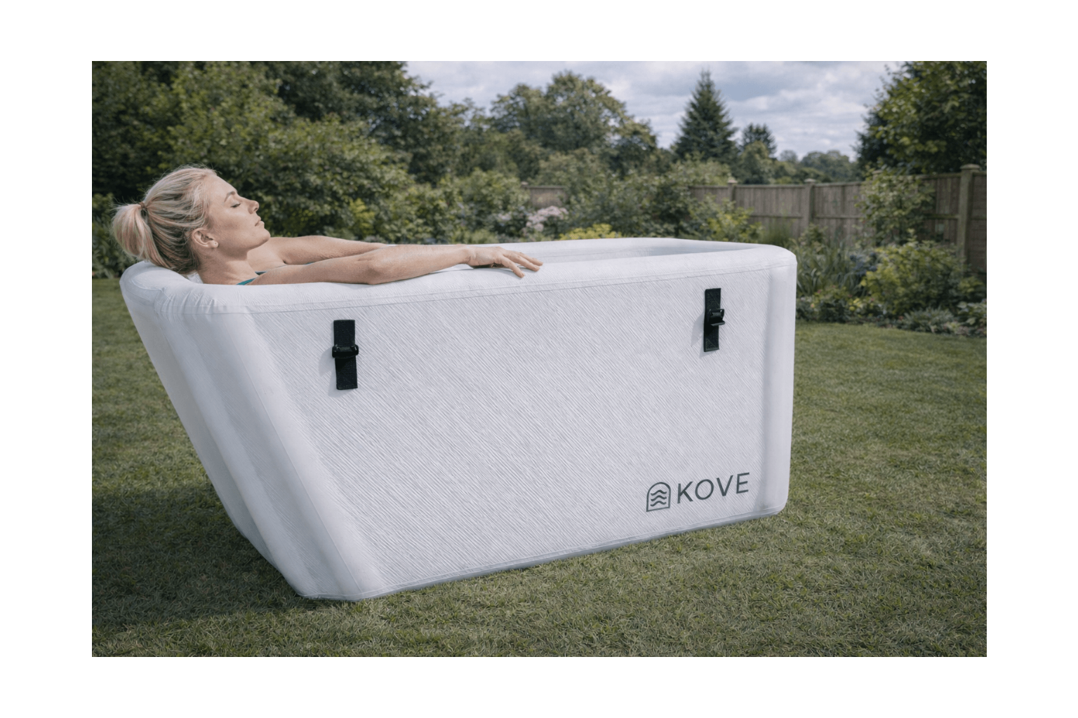 KOVE Elite Ice Bath – Premium Ergonomic Reclined Cold Plunge - Full Body Immersion - 450L (Chiller Compatible)