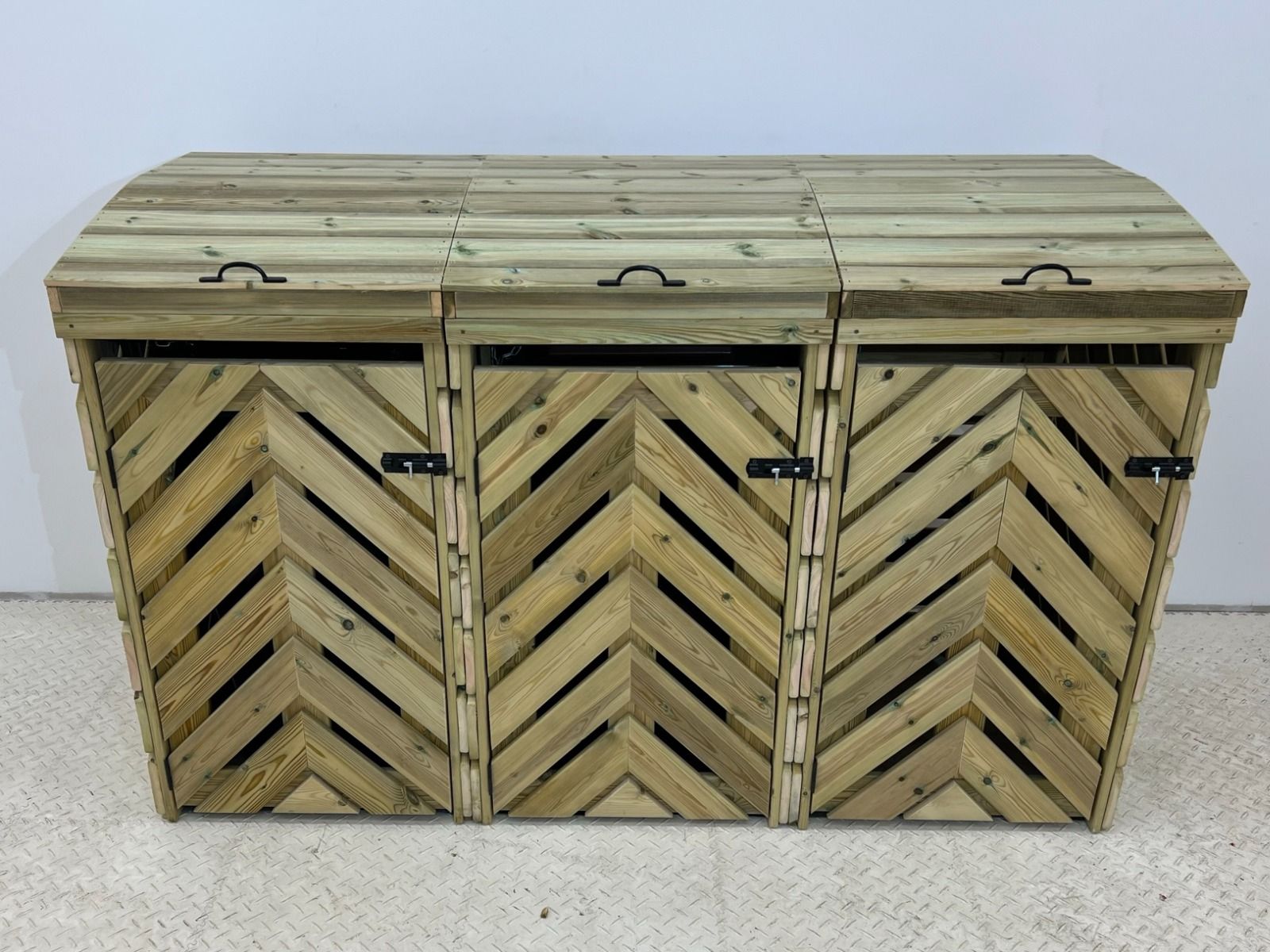 VerdiBin Wheelie Bin Storage Unit | Wooden Bin Store &amp; Hideaway | 1&ndash;4 Bins
